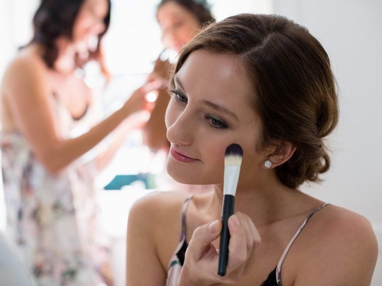 What does the maid of honor pay for? 6 key bridesmaid and maid of honor expenses