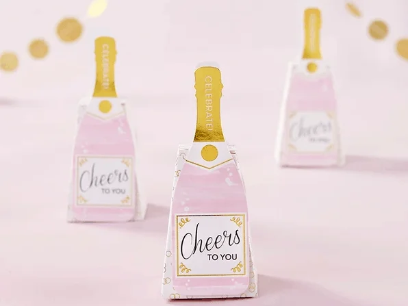 28 Bridal Shower Gifts That Aren't on the Couple's Registry