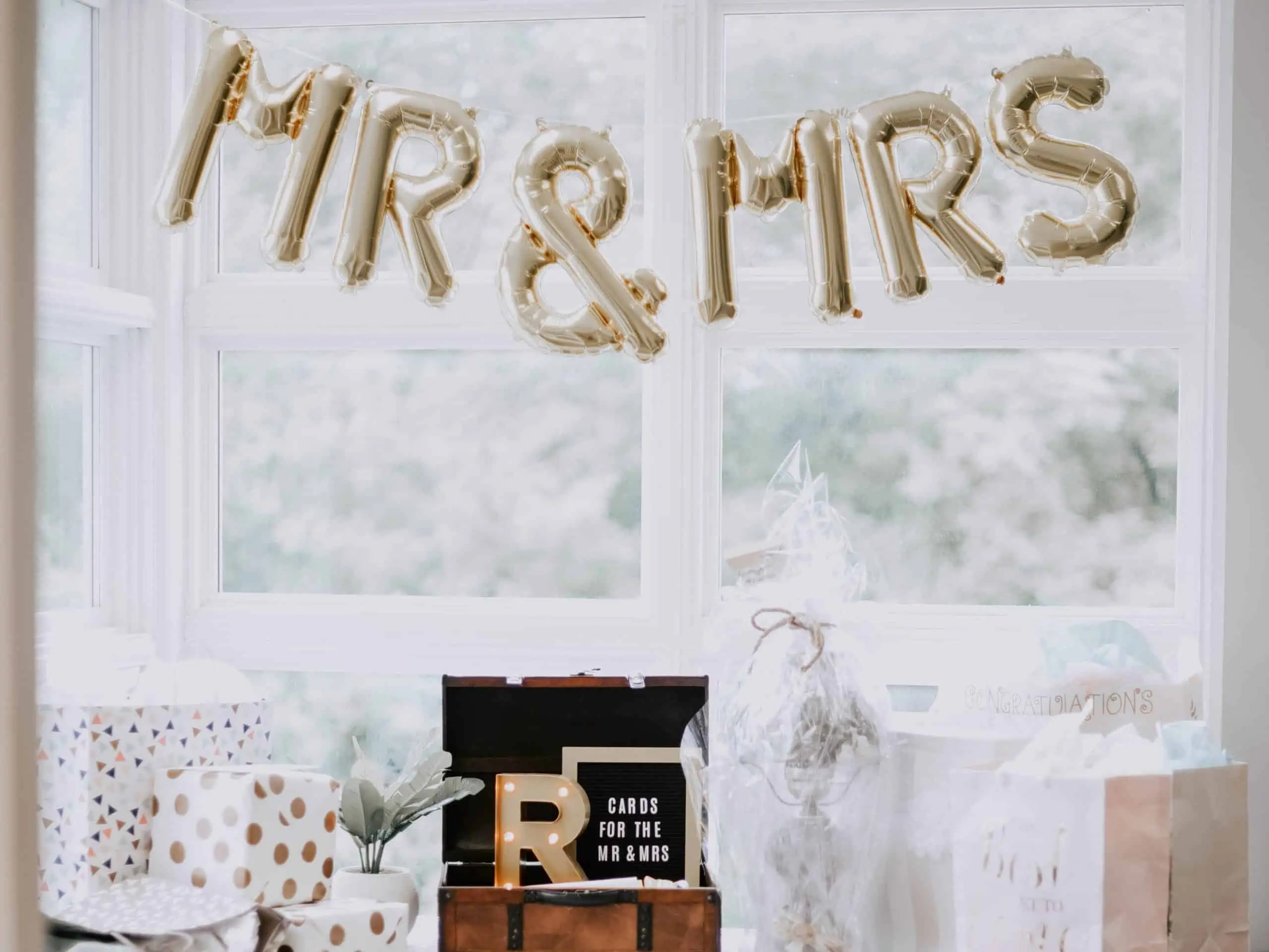 28 Bridal Shower Gifts That Aren't on the Couple's Registry