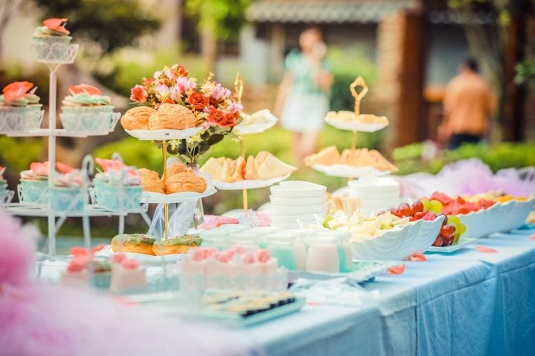 What You Need to Know about Hosting a Bridal Shower