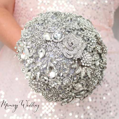 Silver brooch bouquet for bridesmaids