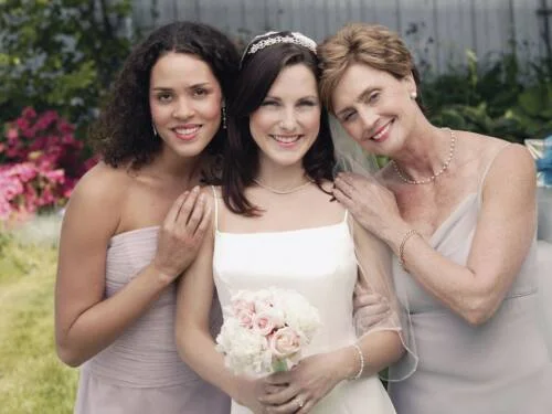 mother as matron of honor