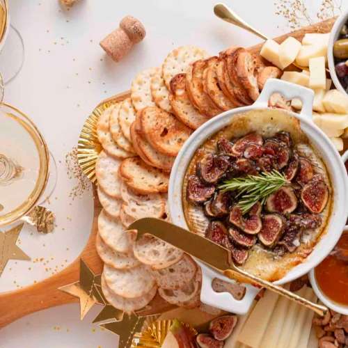 baked brie with figs