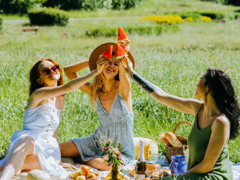 A vibrant and lively photo of a group of young women friends.
