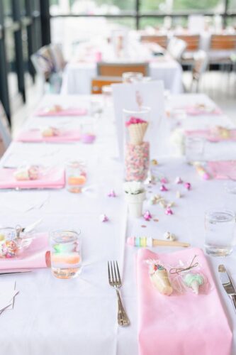 Table decor at an Ice Cream Bridal Shower