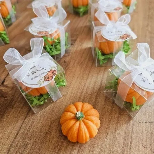 Mini Pumpkin Candles