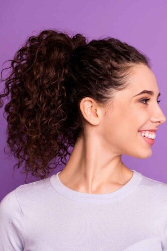 Curly high ponytail_Depositphotos
