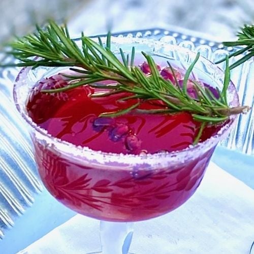 cheap-bridal-shower-game-prizes Prosecco Cocktails with Pomegranate