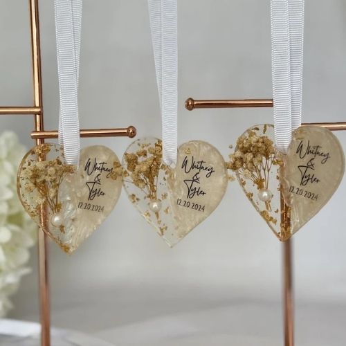 Customized heart ornament