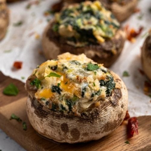 cheap-bridal-shower-game-prizes Spicy Spinach Artichoke Stuffed Mushrooms
