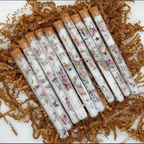 Rose petal bath salts