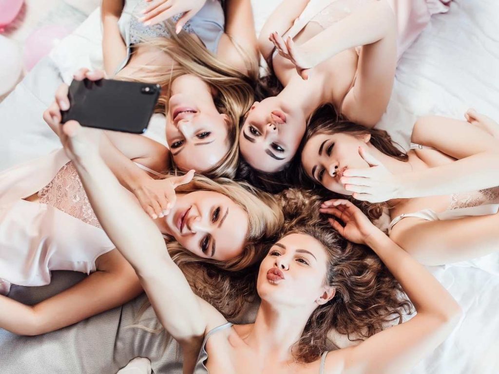 Bachelorette Party Photo Checklist